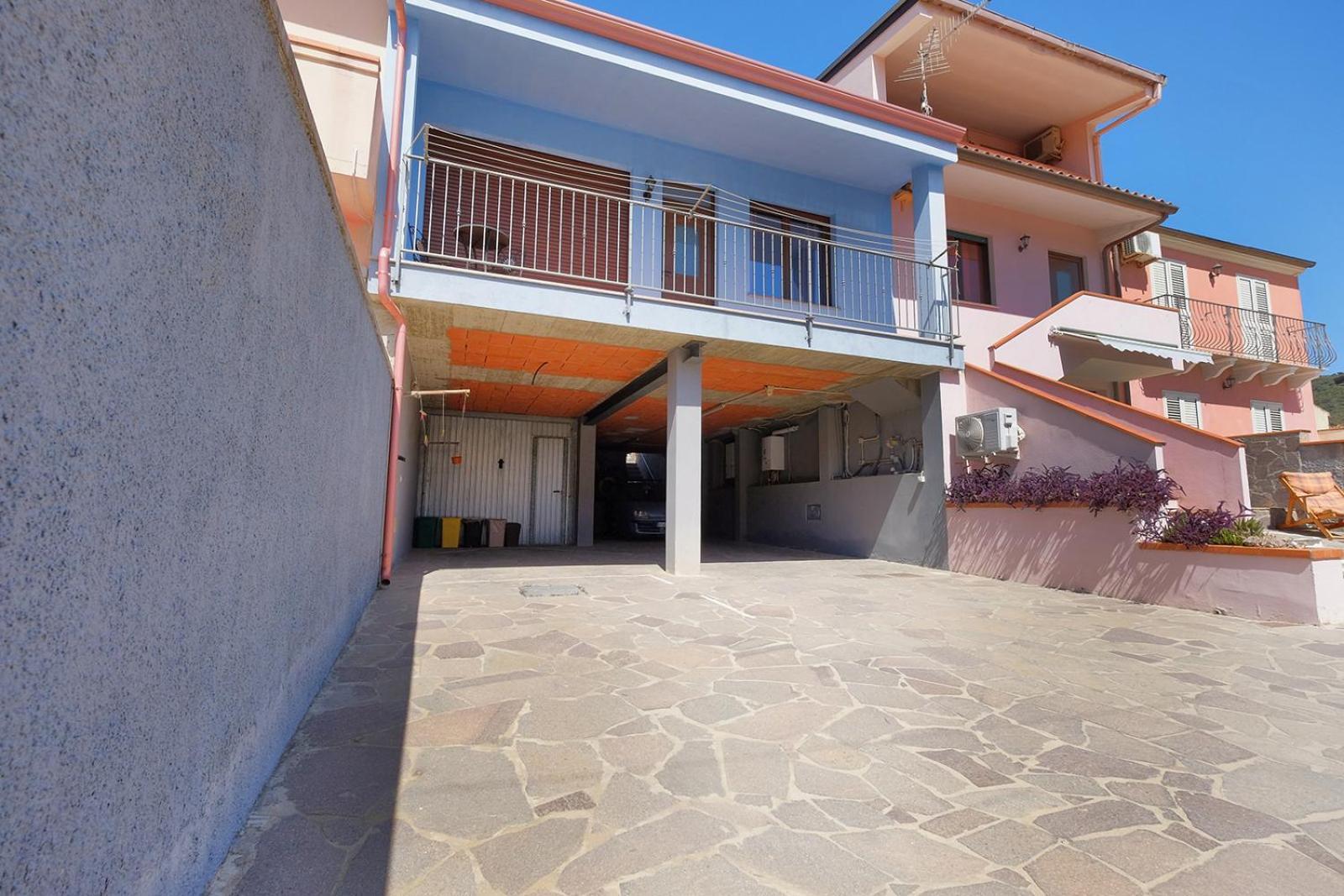 Casa Azzurra - Blue House Hotel Teulada Eksteriør billede
